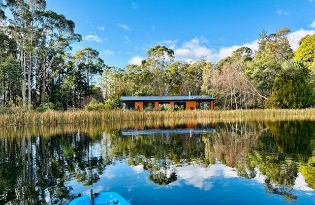 Quamby Bluff Lake House, Deloraine, Tasmania, Australia, Private Lake, Kayaking