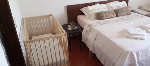 Quarto Familiar 4 Adultos 2-cranças,1Berço