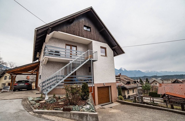 Quiet and Sunny Apartment with Balcony - Two Bedroom Apartment with Balcony