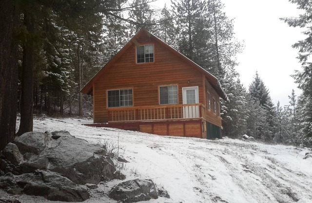 Quiet & comfortable guest house on 20 acre ranch