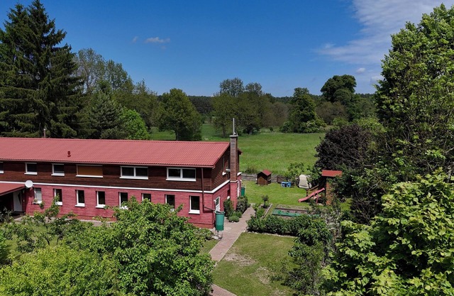Quiet, idyllic vacation apartment with views of nature
