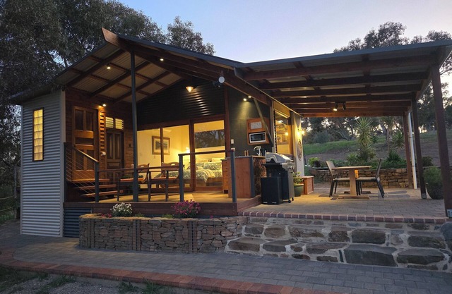 Rainshadow Retreat, Rainshadow Retreat - Soak up the Serenity
