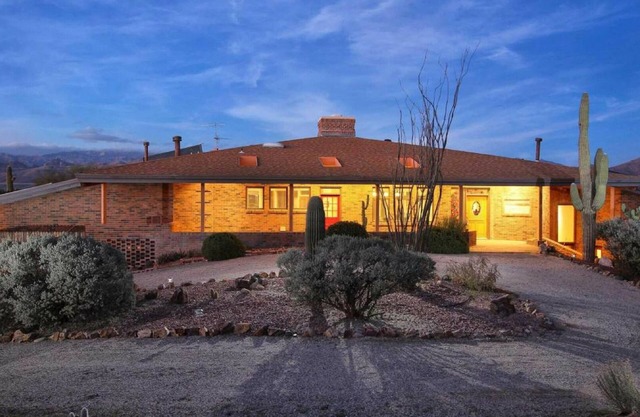 Rancho Venado Tucson, One of a kind, spiritual desert oasis in NE Tucson