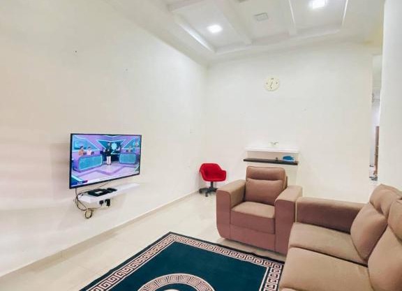 Rawyna homestay segamat