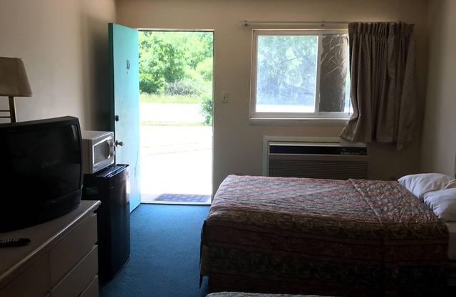 Red Maple Inn
