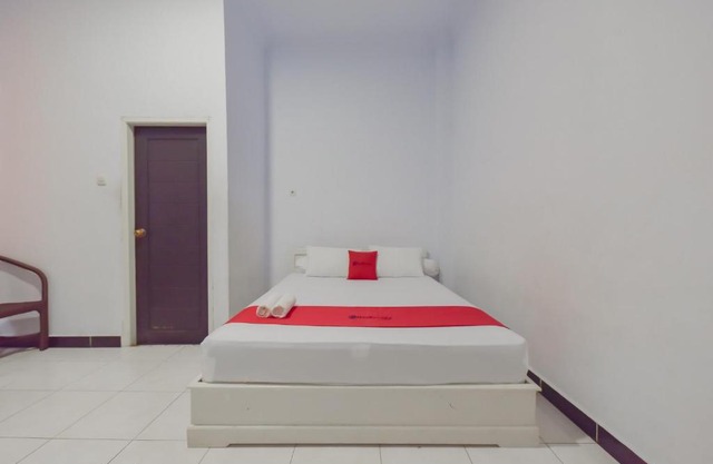 RedDoorz Syariah near Ramayana Mall Tarakan