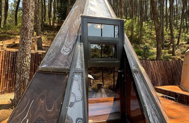 Regan Luxcamp by Digihub Hospitality