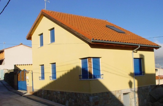 Registered in the Registry of dwellings for tourist use in Castilla y Leon: VuT-AV-4