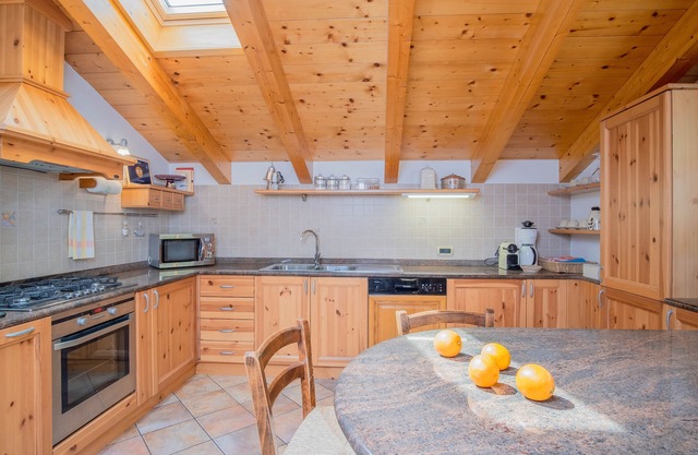 Relax in the green heart of Trentino - apartment for 8 people