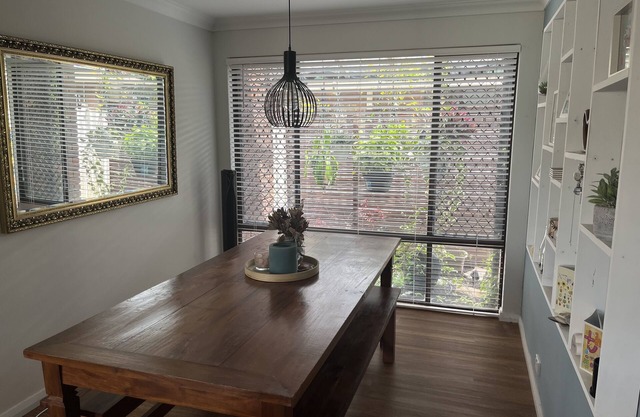 Relaxed family home - 5 min walk to the beach