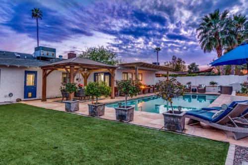 Relaxing Old Town Scottsdale desert oasis awaits