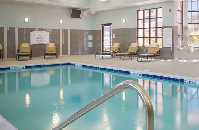 Relaxing Retreat Near Downtown Toledo