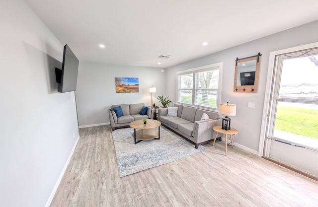 Relaxing River View Stay | Renovated 3BR Home