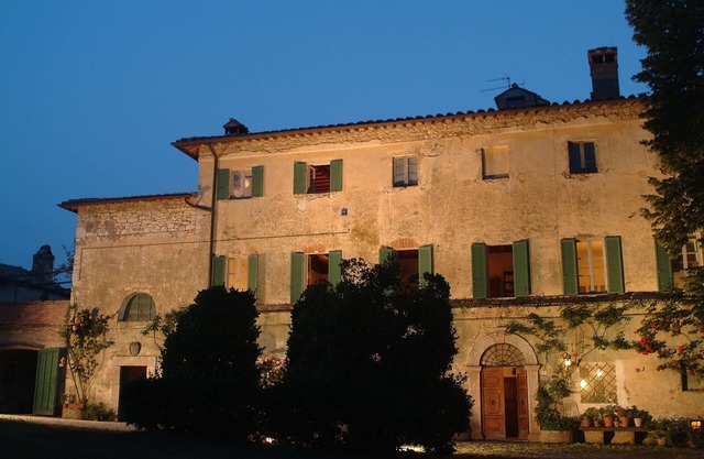 Relive the wild nature and noble history in the neo "MAB Unesco Reserve"