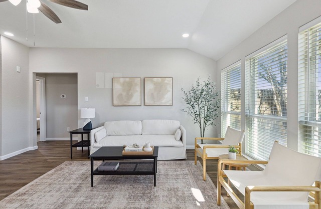 Remodeled Modern Private Boutique Getaway! 3bd/2ba