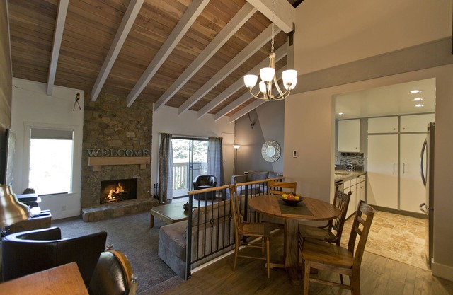 Remodeled Snowcreek Condo - 2 Bdrms/2 Bthrms/and small loft
