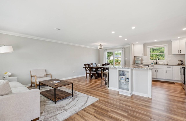 Renovated 3BR Home Near Sandy Point & Annapolis