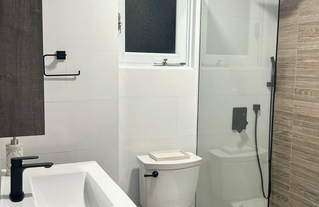 Renovated & Authentic San Juan 1-Bedroom APT w/Caribbean Views