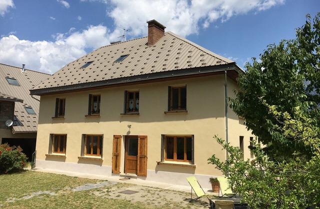Rental apartment type 3 in mountain house in Risoul - 05600