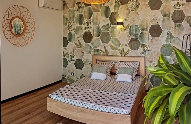 Rental between manapany and grand anse