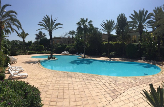 Residence Naama in Agadir, apartment for 5 people facing south. Garden