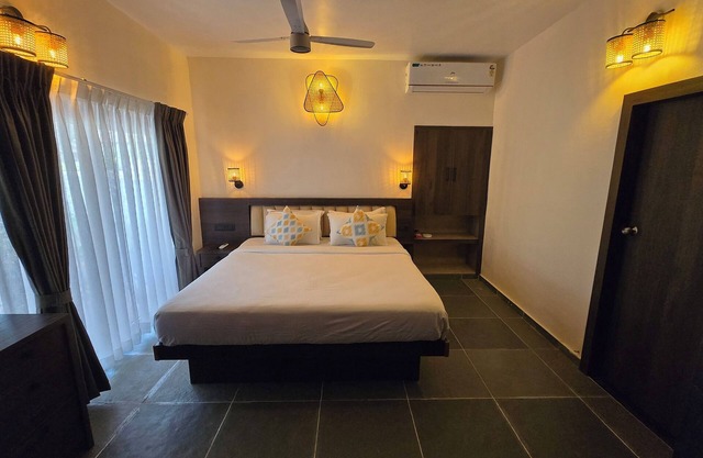 Resort style boutique homestay with WiFi, AC, Swimming Pool in Marari, Alappuzha