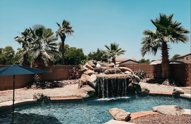 Resort Style Heated Pool close to Entertainment