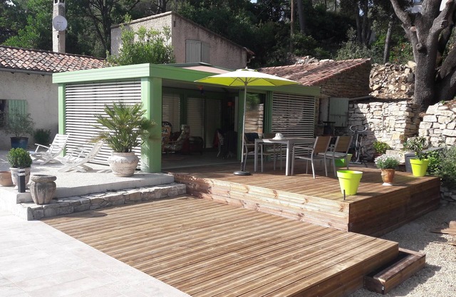 Restored MASET 100m2 with swimming pool on 1ha of garrigue 10mn from town center