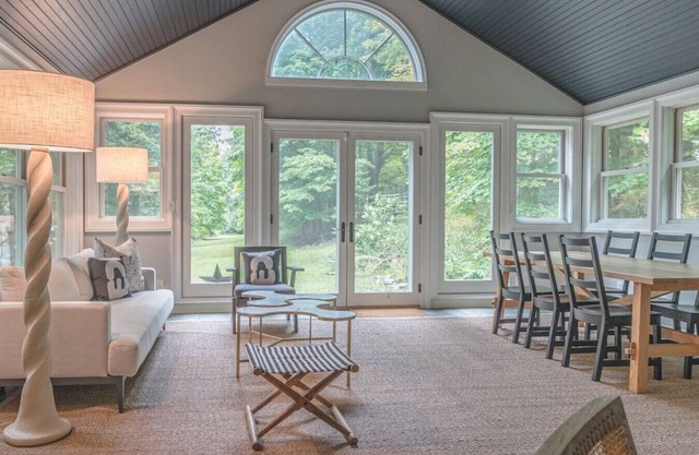 Rhinebeck Perfection - One Level w/2 Living Areas