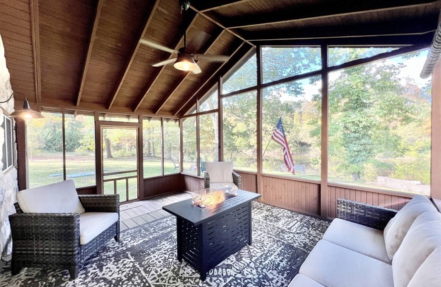 River front getaway with screened-in porch overlooking the river!
