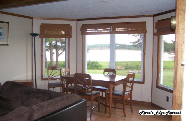 River’s Edge Retreat, Memories awaiting you on the shores of the West River
