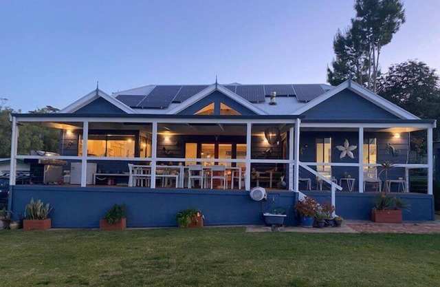 Riverview House Younghusband