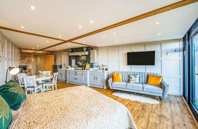 Riverview Lodge - Uk36550