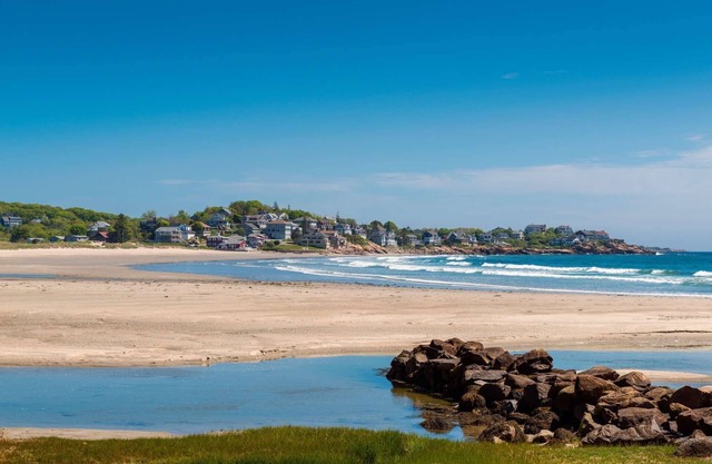 Rockmere Inn