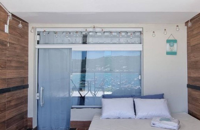 Romantic suite in Arraial with a view of the angels