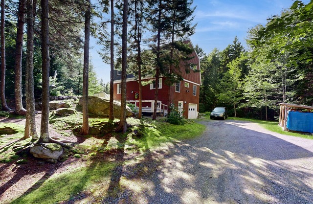 Romley House | Deck & New Luxe Kitchen | Near Boothbay Harbor