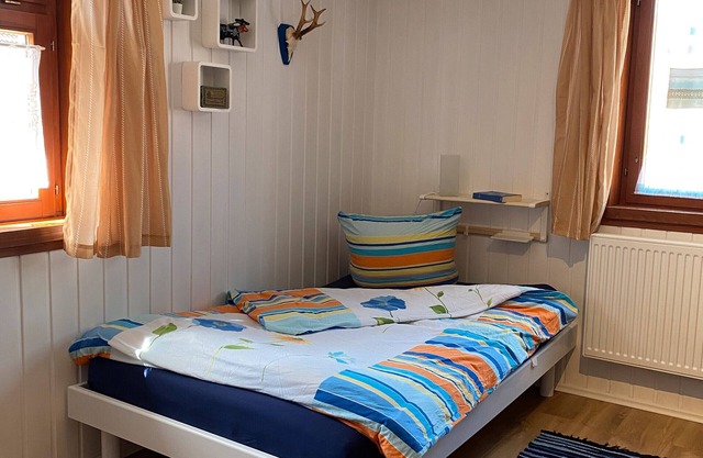 Room '2 Einzelzimmer' with Wi-Fi