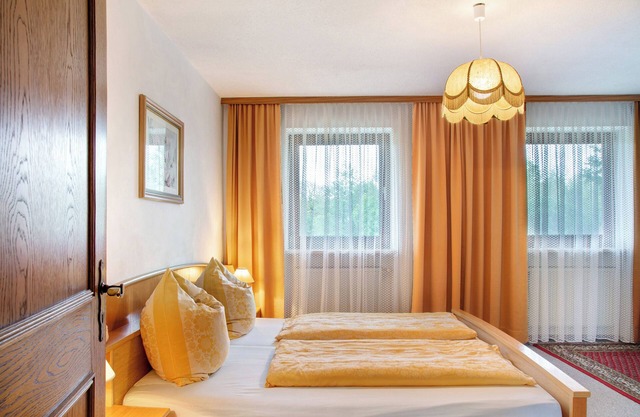 Room 'Landhaus Strell - Zimmer 1' with Shared Terrace, Shared Garden and Wi-Fi