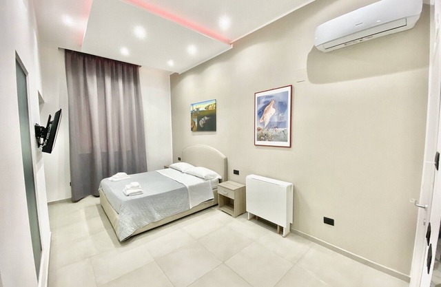 Room25sqm Guest House Center