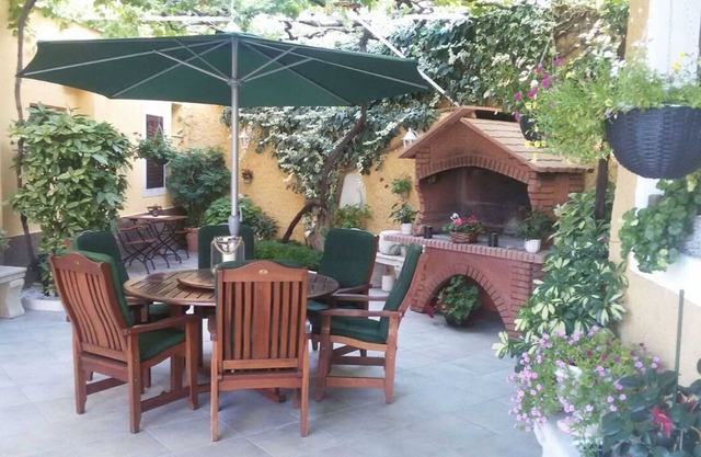 Rooms Mozara Double room 3 with private external bathroom