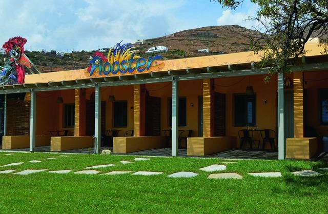Rooster Guesthouse Rooms
