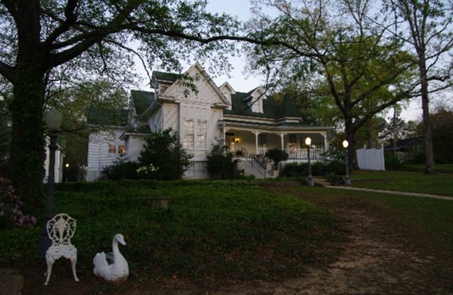 Rose House Inn