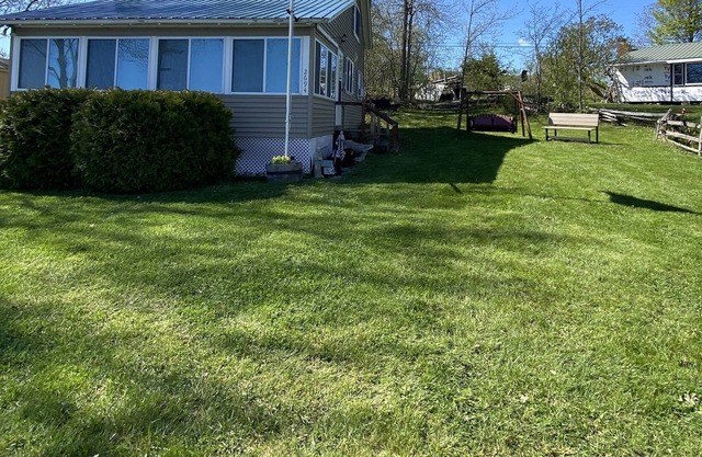 Rustic Family Camp on Lake Champlain