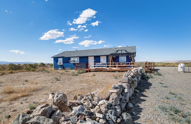 Rustic & Secluded Nevada Home: On-Site Dog Park!