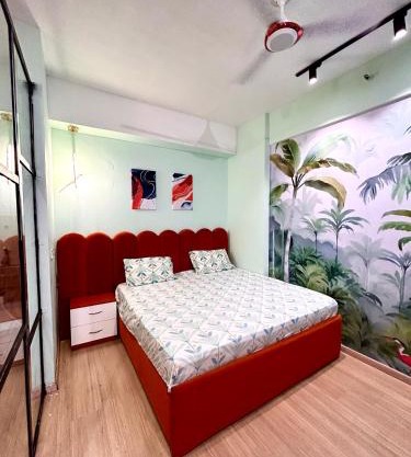 Saffron Green Delight DLF My Pad