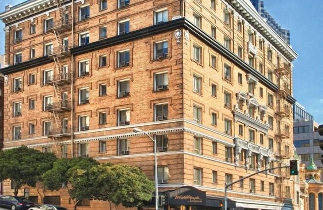 San Francisco Resort Studio Hotel