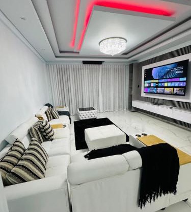Sandton Atherstone Luxury