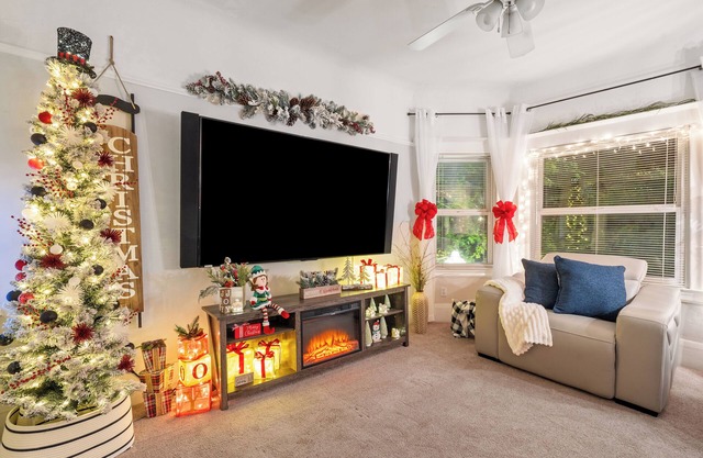 Santa's Secret Hideaway in Sacramento