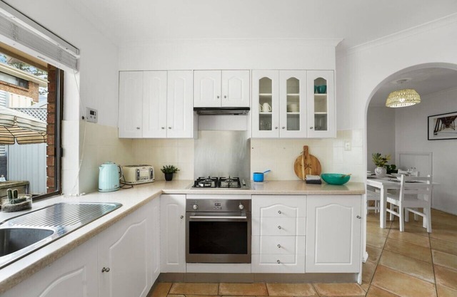 Sapphire by the Sea - Beach Family Modern