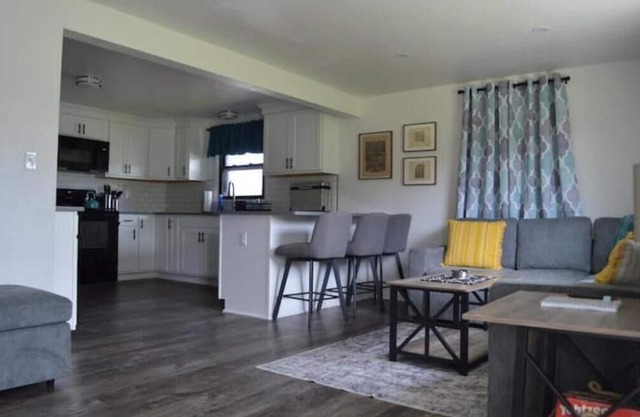 Sarah's Place, Grove City